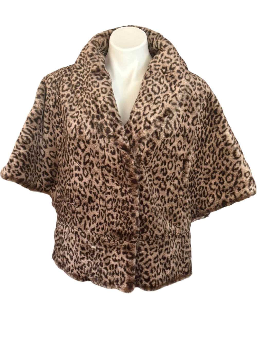 Vintage Marvin Richards Leopard Faux Fur Cape Jacket Short Sleeve Poncho Shawl